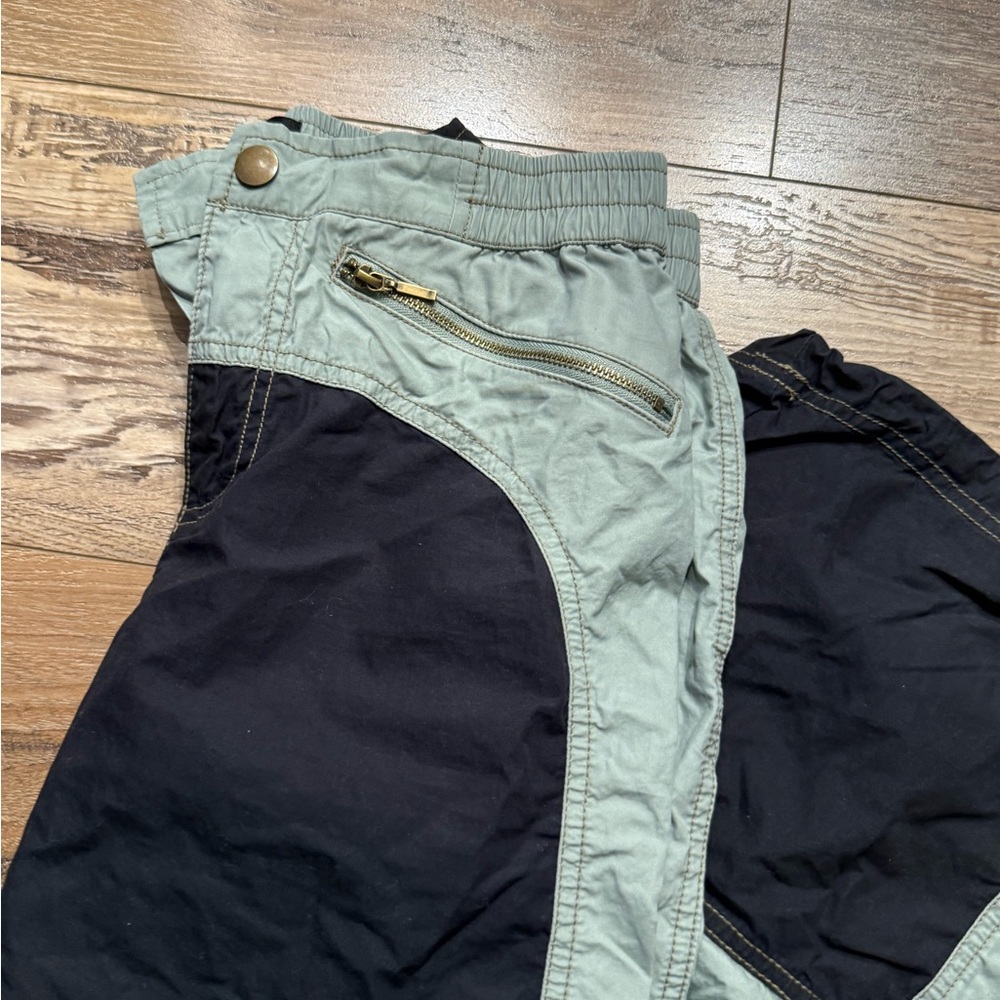 Silence + Noise Green and Black Color block Moto Pants - Picture 3 of 5